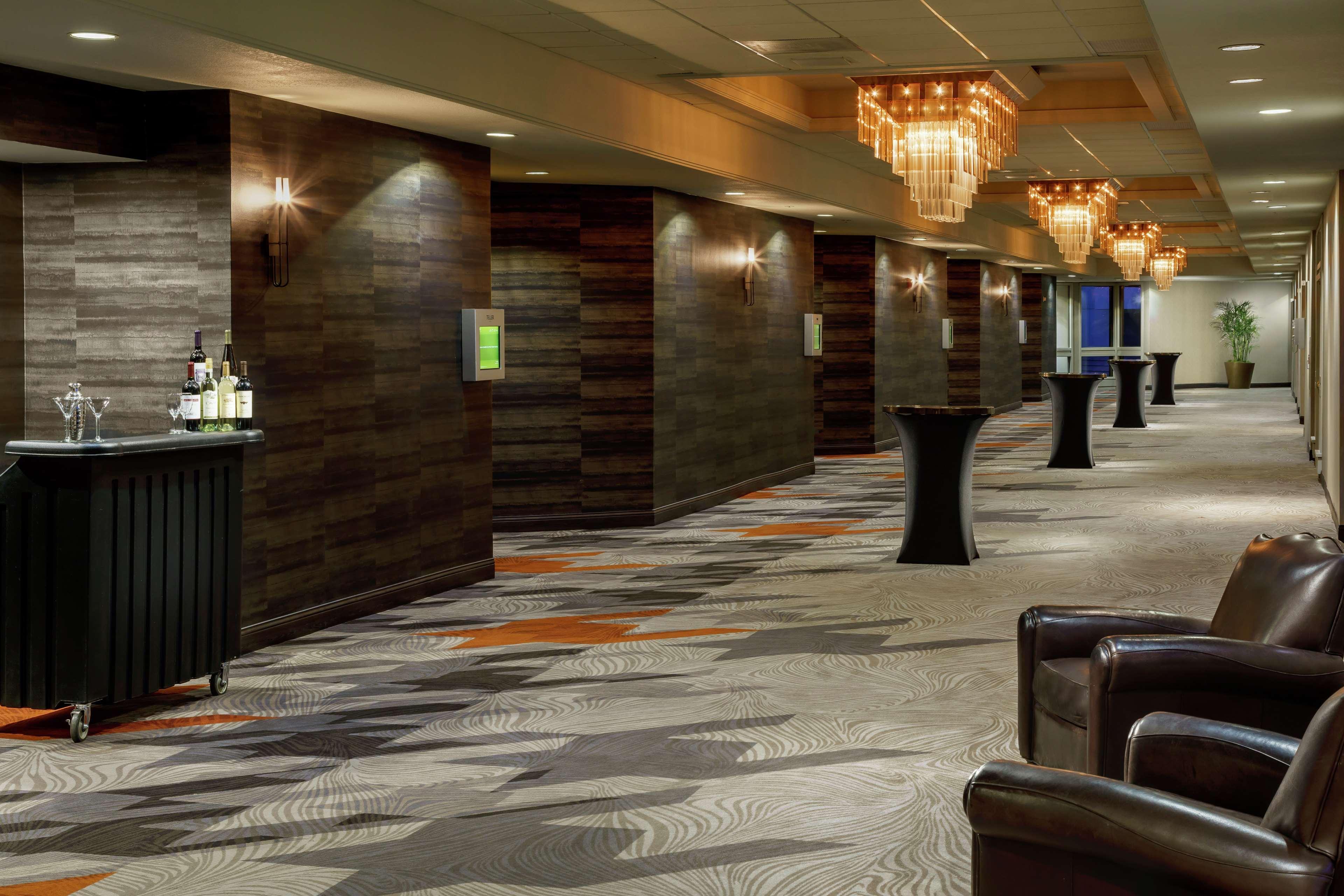 Doubletree By Hilton Colorado Springs Hotel Екстериор снимка