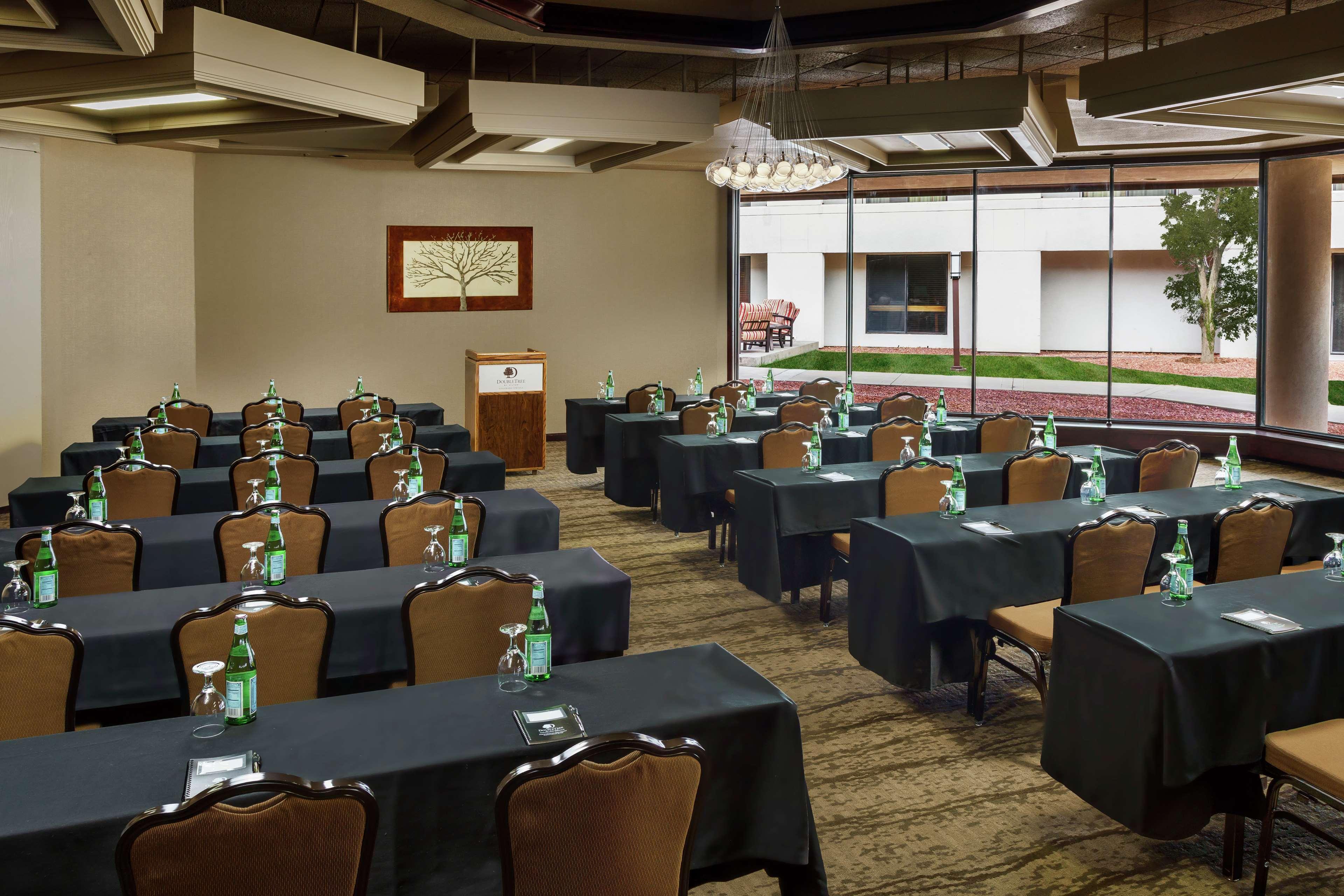 Doubletree By Hilton Colorado Springs Hotel Екстериор снимка