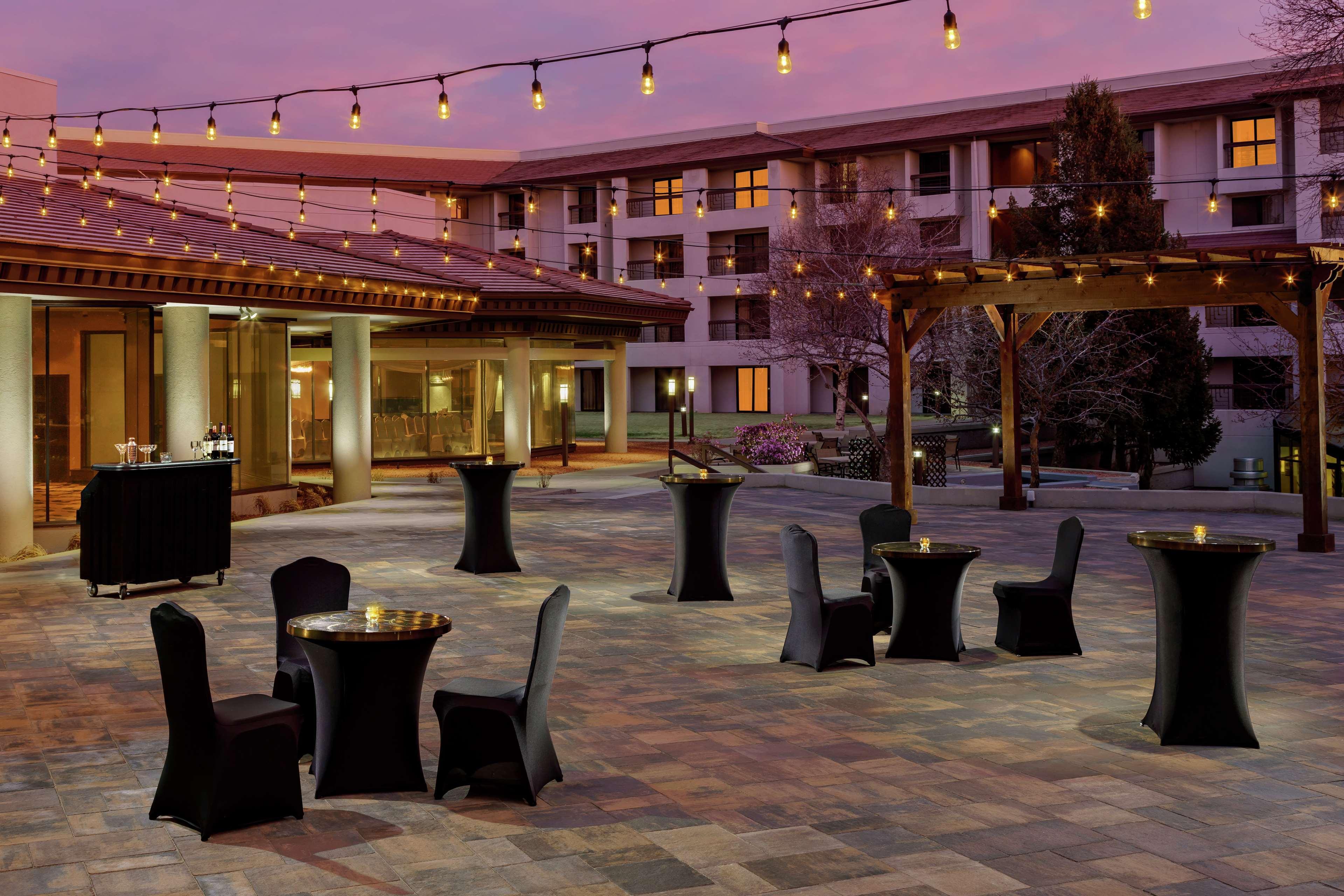 Doubletree By Hilton Colorado Springs Hotel Екстериор снимка