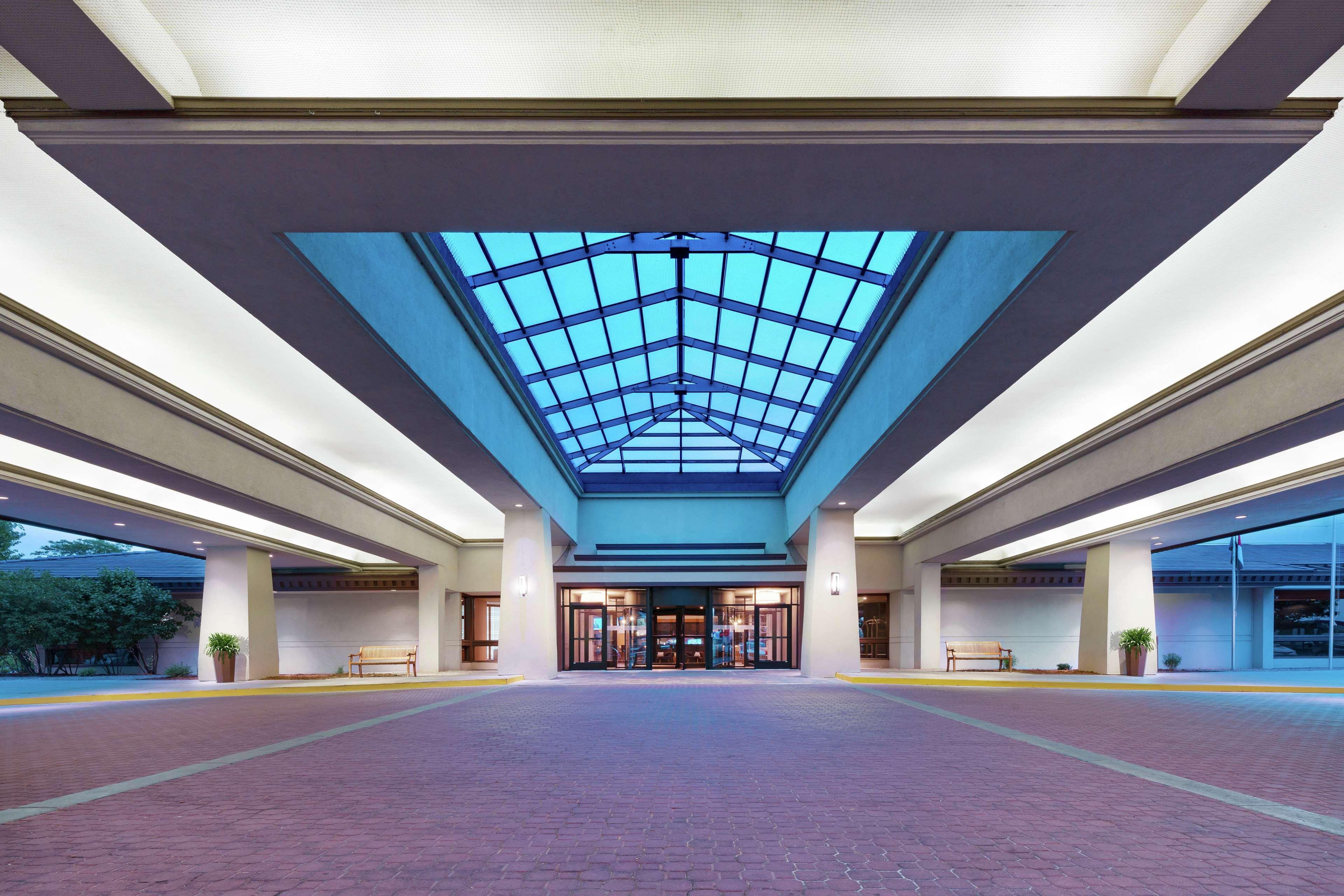 Doubletree By Hilton Colorado Springs Hotel Екстериор снимка