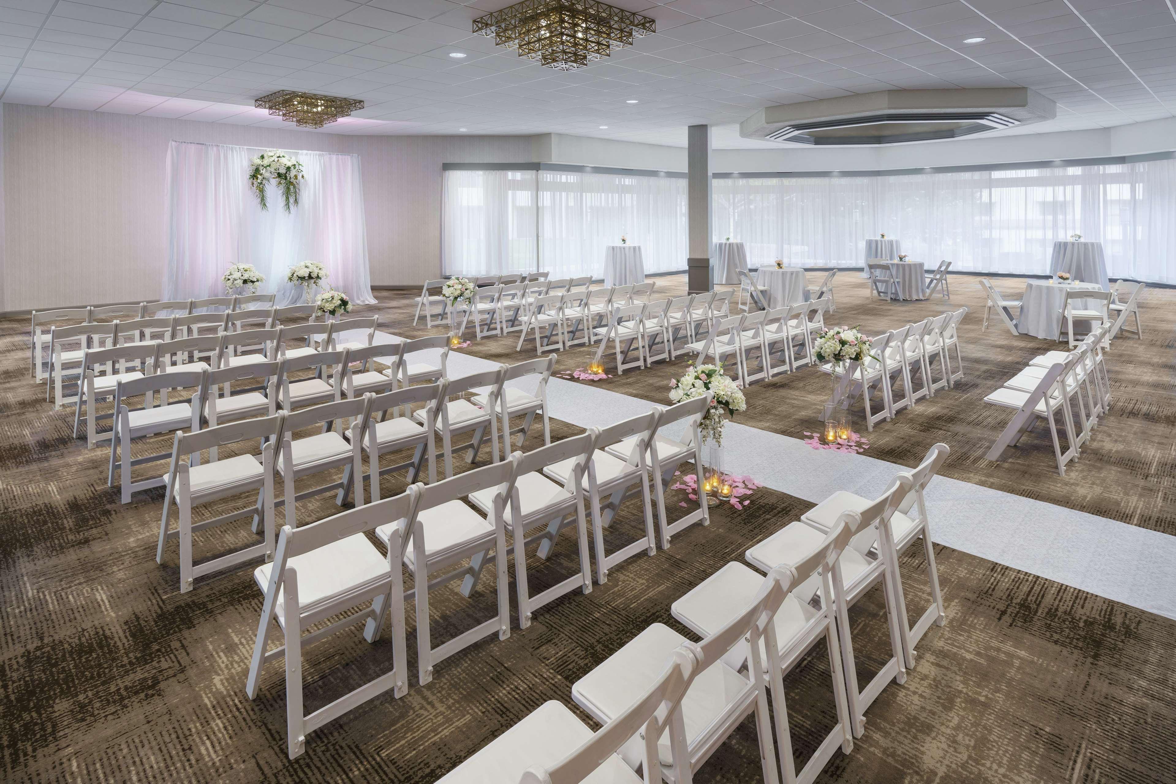 Doubletree By Hilton Colorado Springs Hotel Екстериор снимка