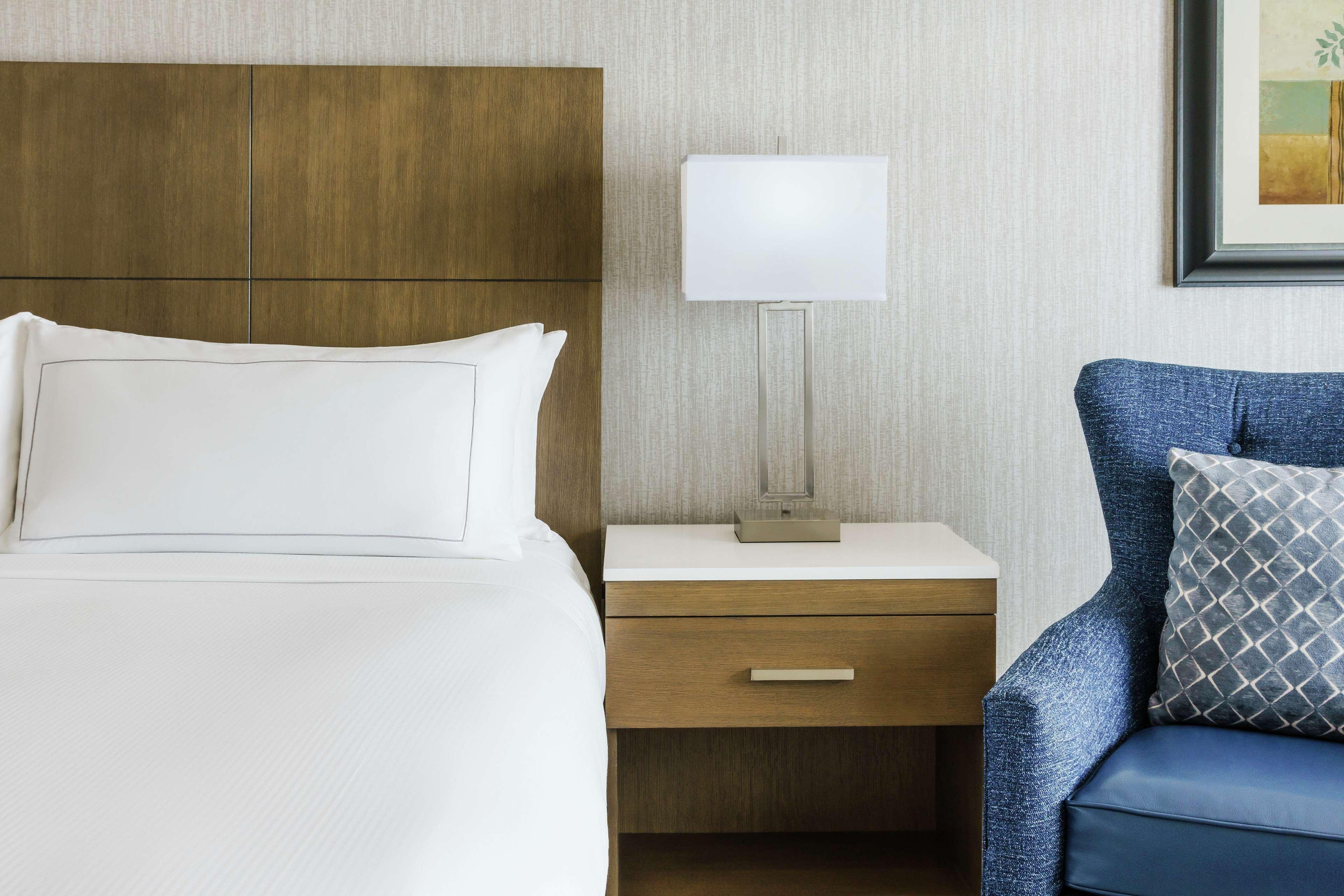 Doubletree By Hilton Colorado Springs Hotel Екстериор снимка