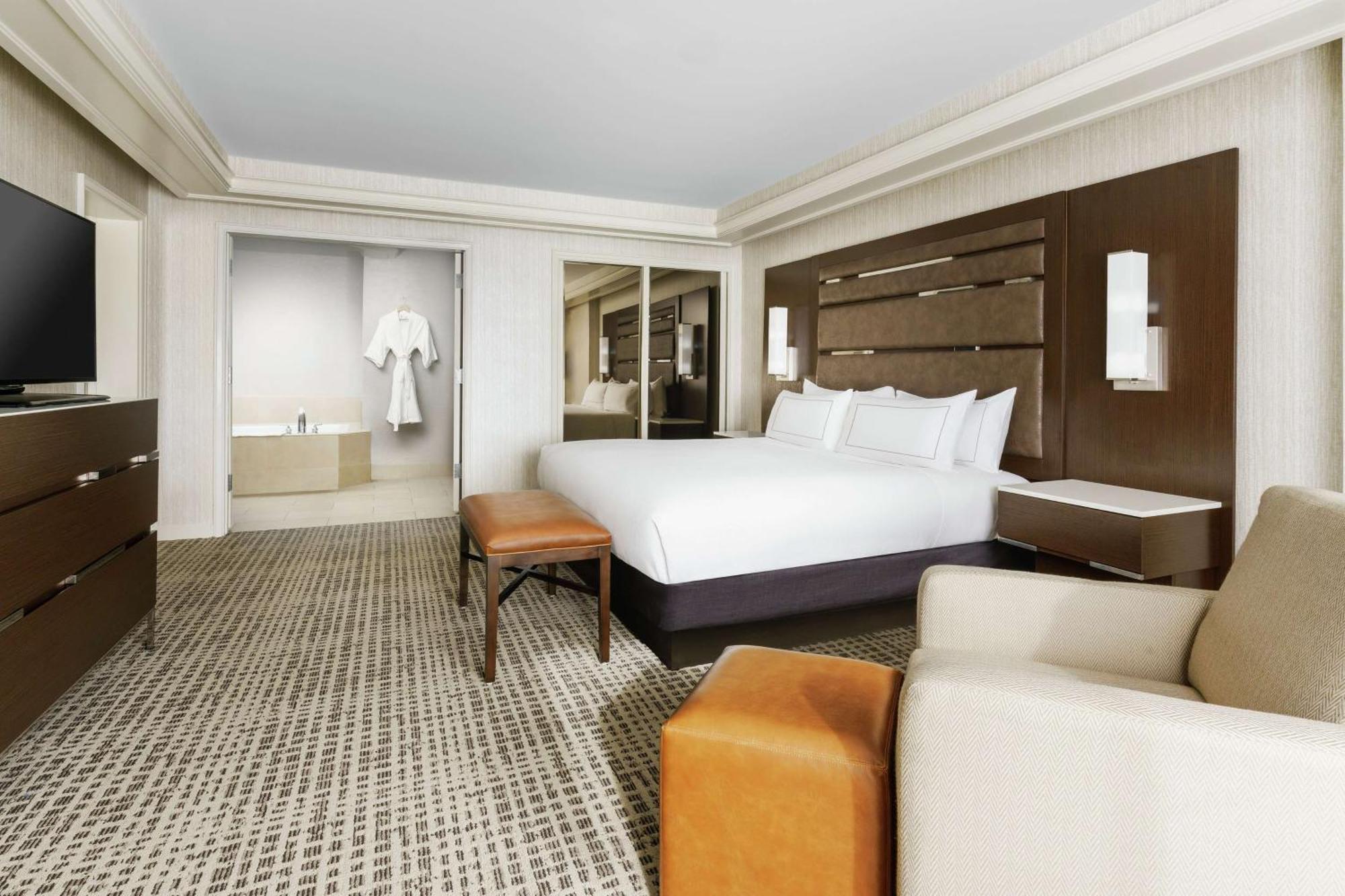 Doubletree By Hilton Colorado Springs Hotel Екстериор снимка