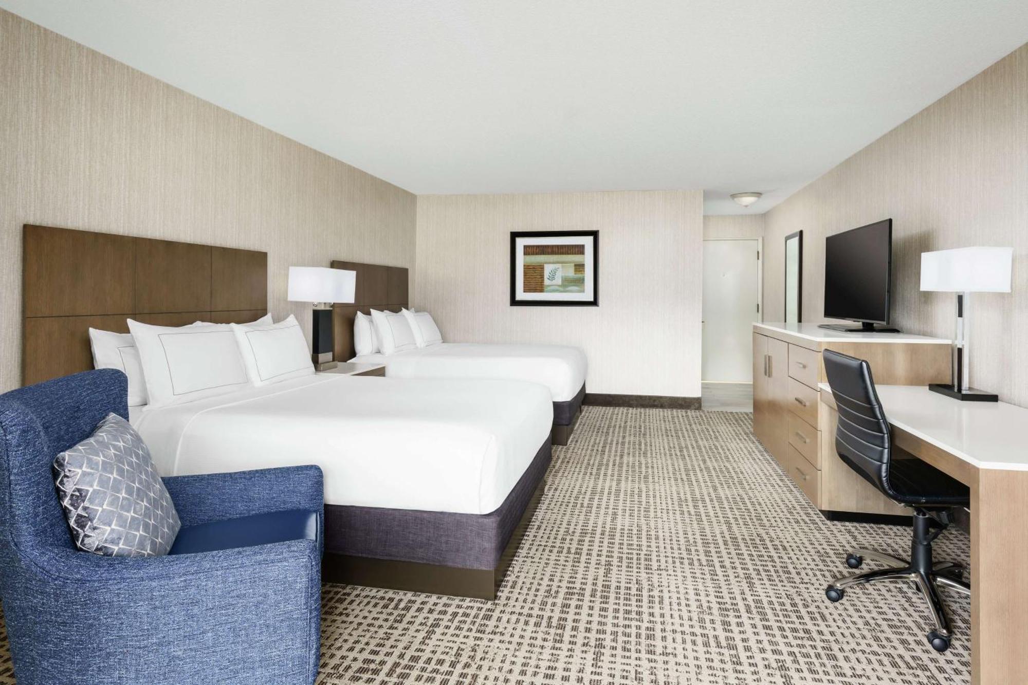Doubletree By Hilton Colorado Springs Hotel Екстериор снимка