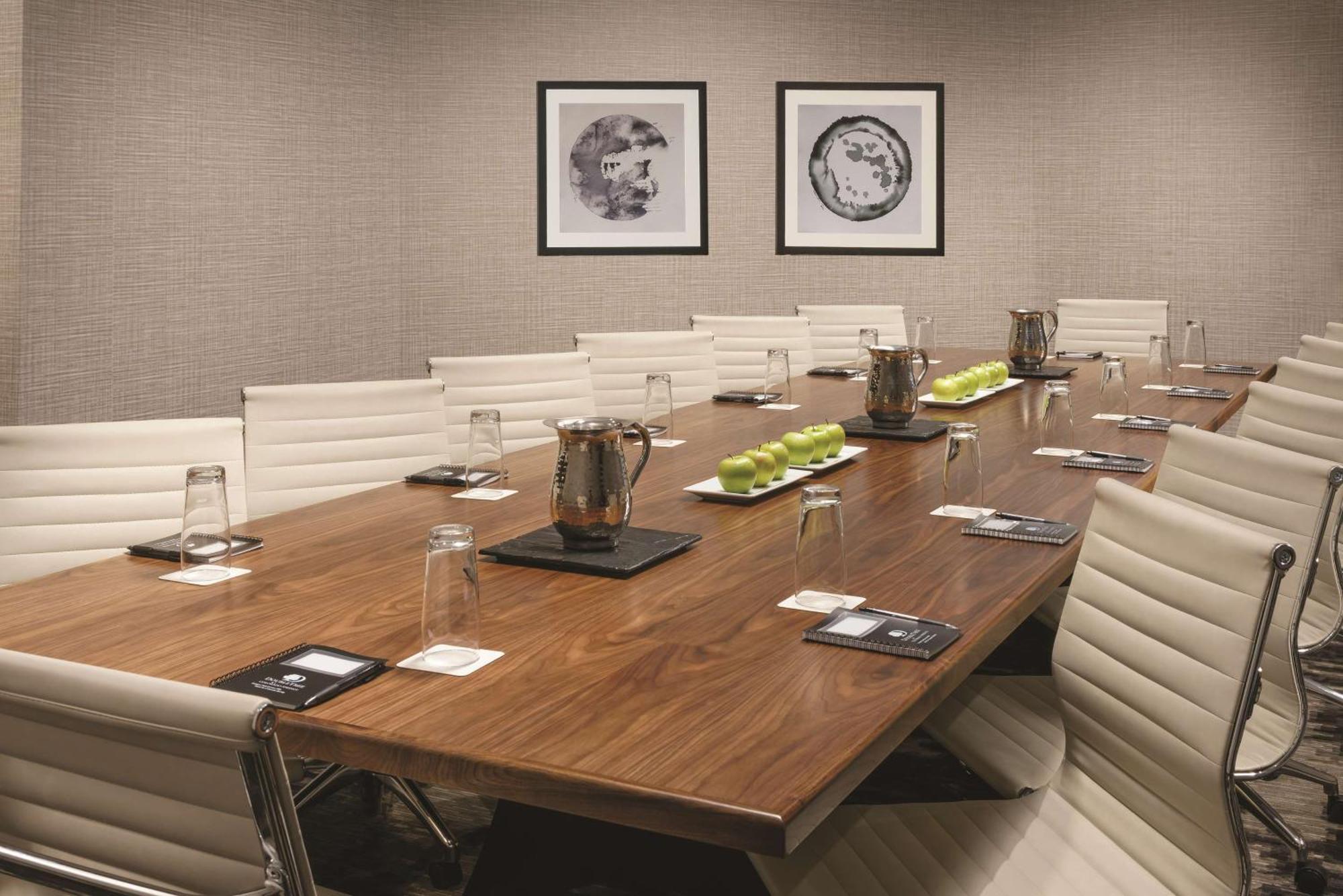 Doubletree By Hilton Colorado Springs Hotel Екстериор снимка