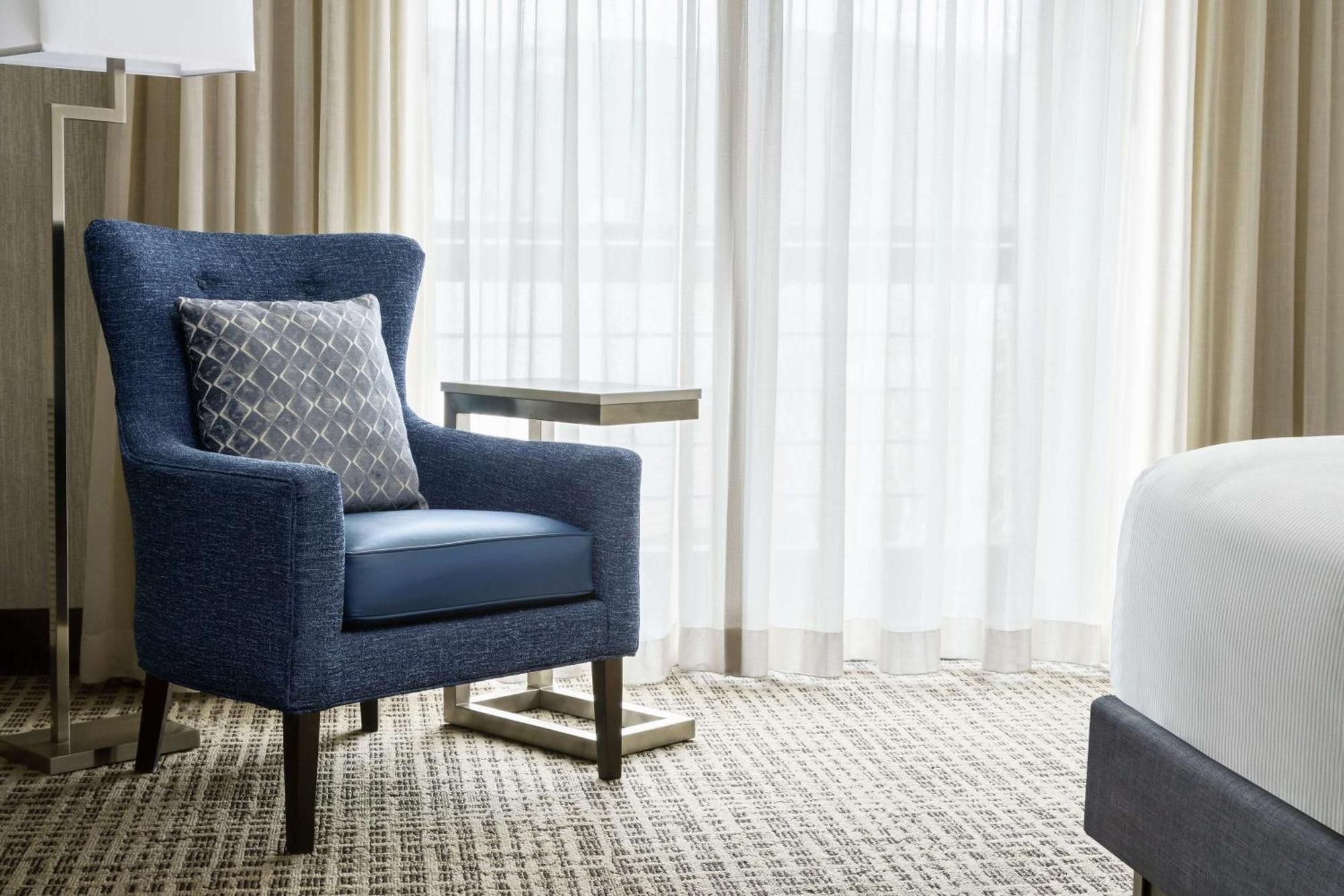 Doubletree By Hilton Colorado Springs Hotel Екстериор снимка