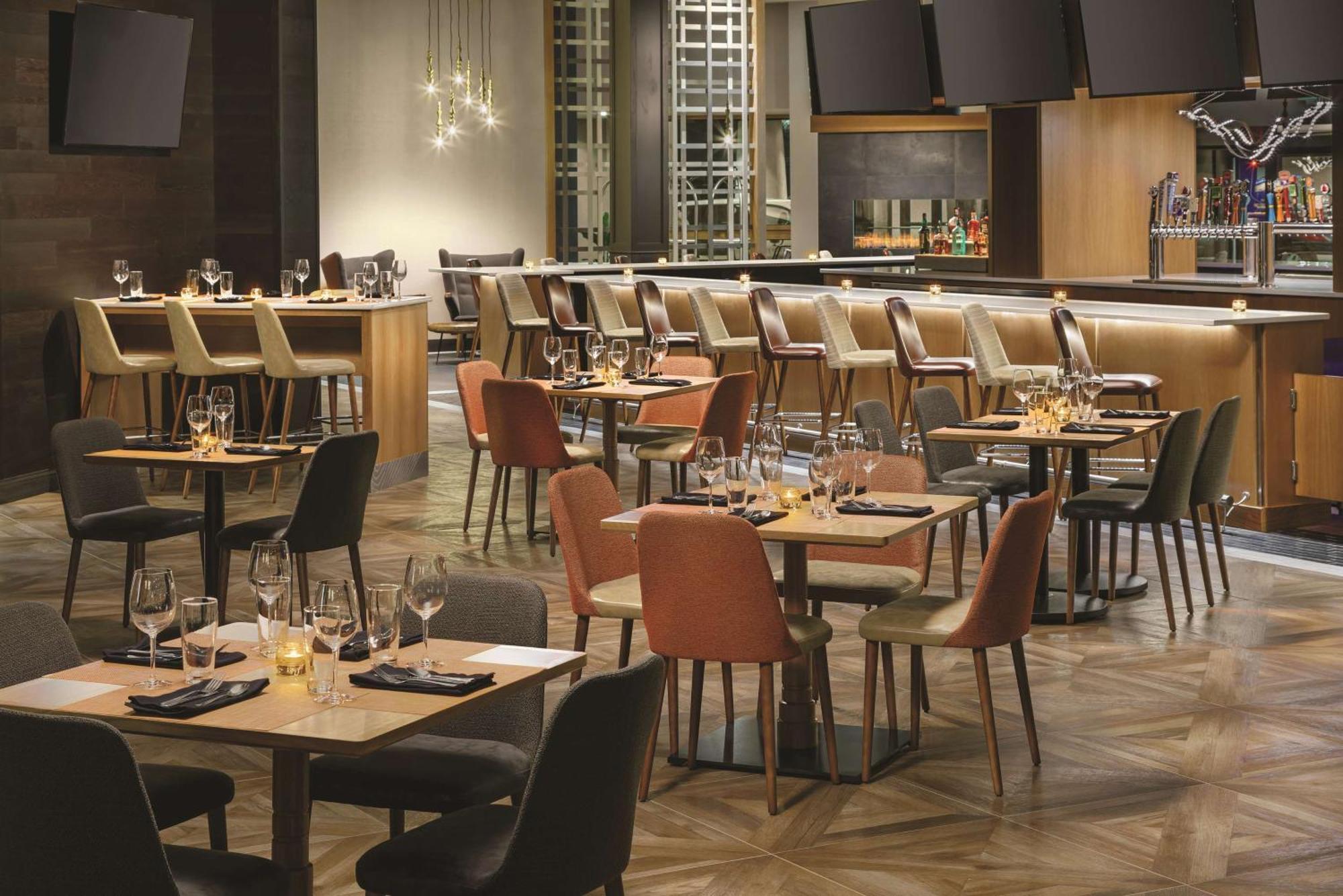 Doubletree By Hilton Colorado Springs Hotel Екстериор снимка