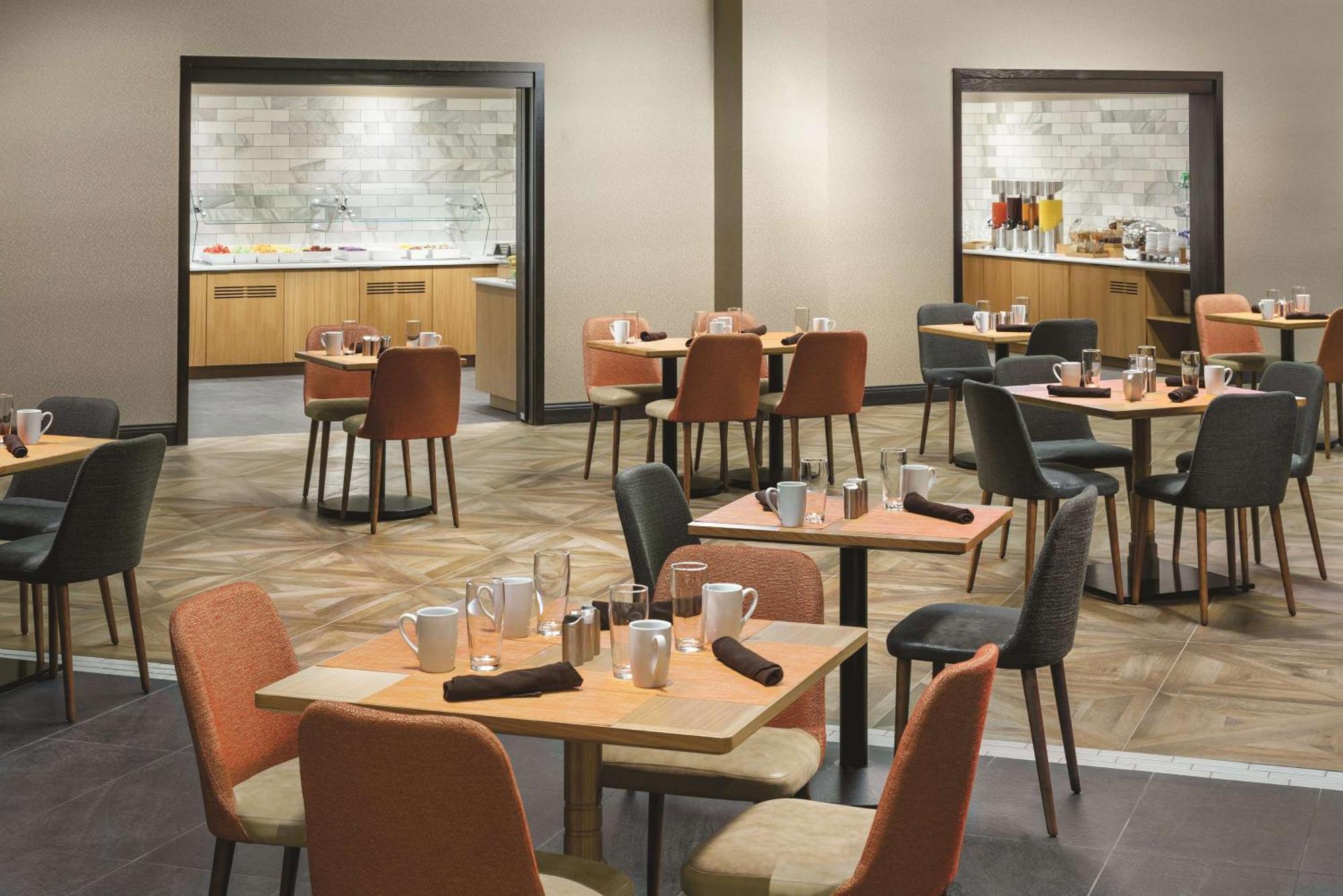 Doubletree By Hilton Colorado Springs Hotel Екстериор снимка